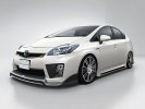 Презентация новой версии гибридной Toyota Prius отложена из-за катастрофы