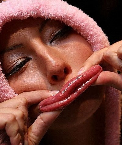 ...значет баба не урод!