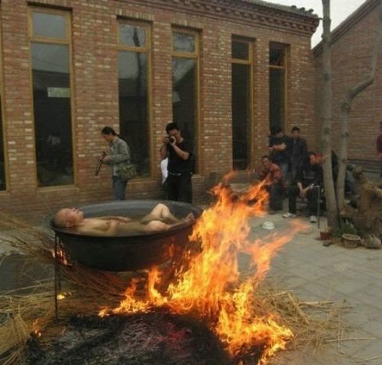 дома нет горячей воды ?