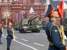 Парад Победы понравился россиянам больше, чем свадьба британского принца Уильяма