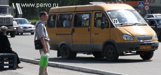 Пассажироперевозчики против администрации Первоуральска, или Монополия «Лиры»  при новой власти продолжается ?