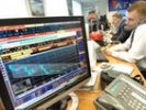 Российские фондовые индексы снова падают после роста на открытии