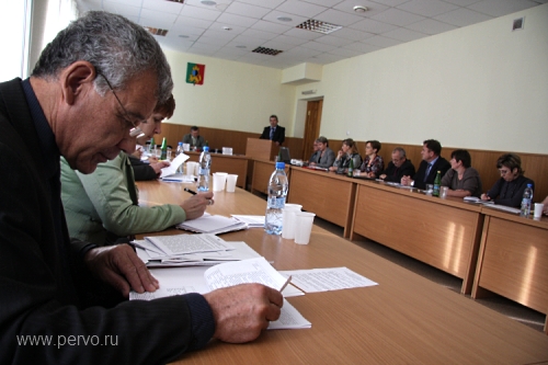 В Первоуральске прошло совещание по управлению рисками для здоровья. Видео