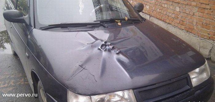 Креативный тюнинг капота!