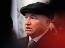 Лужков даже с подпиской о неразглашении сумел поспорить с МВД. Там грозят его жене