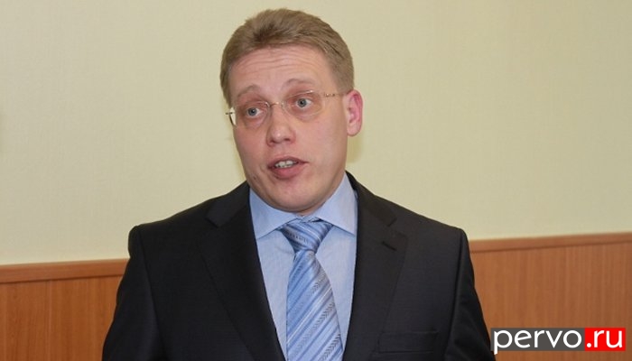 Мэр Первоуральска пытается бороться с «Единой Россией» силами «Яблока»