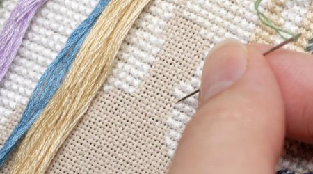 Листраткин, вышивай крестиком!