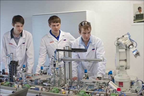 Компания ЧТПЗ презентует проект «Будущее белой металлургии» на Pre Party Премии «HR-бренд 2012»