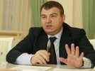 Сердюков не смолчал на допросе: объяснился по поводу VIP-базы отдыха своего зятя