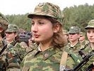 Госдума хочет разрешить всем женщинам служить в армии