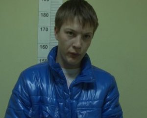 Полицейские задержали "беспредельщика", который угрожал водителю Hyundai в Пионерском районе Екатеринбурга