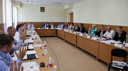 Депутаты Первоуральской городской Думы инициируют отставку мэра города Юрия Переверзева