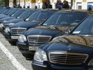 Чиновников предложили оставить без автомобилей