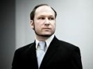 Ради того, чтобы не дать Брейвику учиться из тюрьмы, власти Норвегии готовы изменить закон