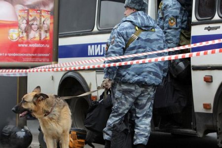 В Первоуральске из-за угрозы взрыва перекрыли дорогу и центральную площадь около городской администрации