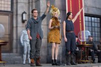 Вторые «Голодные игры» сохранили лидерство в российском кинопрокате