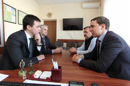 К состоянию первоуральских дорог привлечено внимание областных властей