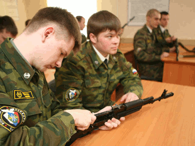 С сентября 2015 года у студентов-призывников появится альтернатива обязательной службе в армии