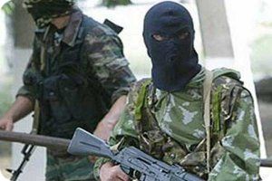 Неизвестные захватили банк в центре Киева