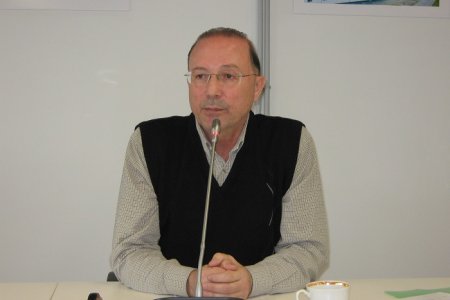 Учебный центр ПНТЗ посетил писатель Виктор Николаев