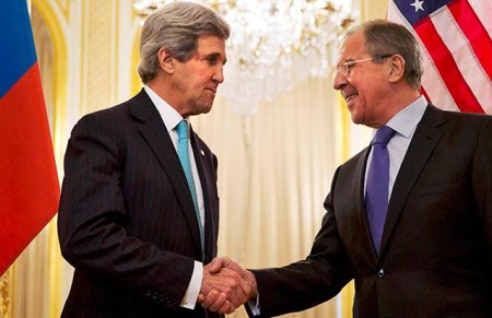 Керри предложил Лаврову провести прямые переговоры по Украине