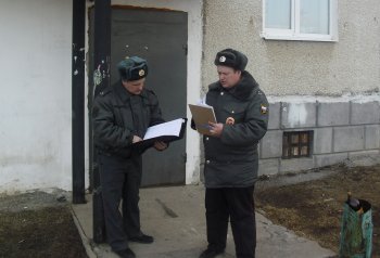 Полицейский Первоуральска подозревается в причинении смертельного ранения своей жене