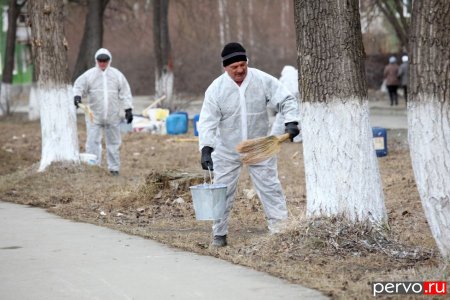 В Первоуральске продолжается «Месячник чистоты»