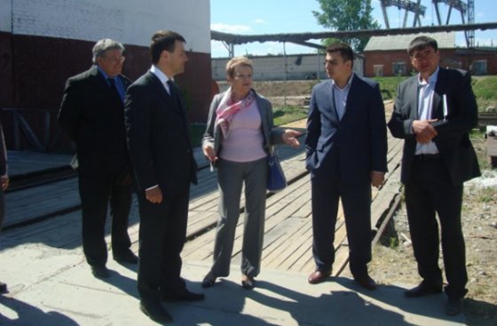 В поселок Прогресс приехали 44 руководителя уральских лесных и деревообрабатывающих предприятий