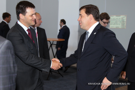 На «Иннопроме» состоялась встреча Алексея Дронова с Евгением Куйвашевым