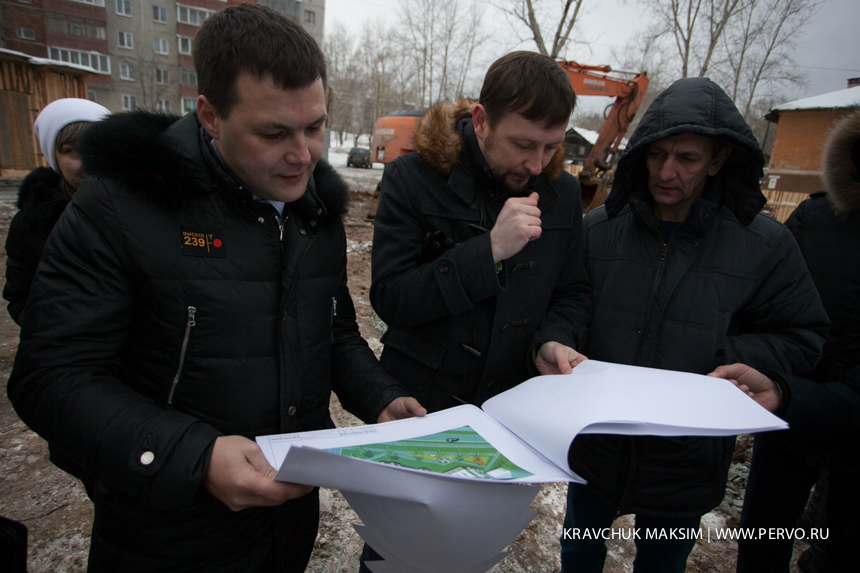 Ход реализации целевых программ в Первоуральске проверили в рамках выездного совещания