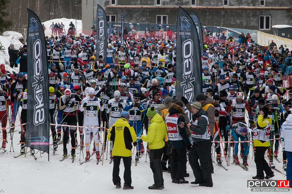 В Первоуральске был старт лыжне «Европа-Азия» длинной в 25440 километров