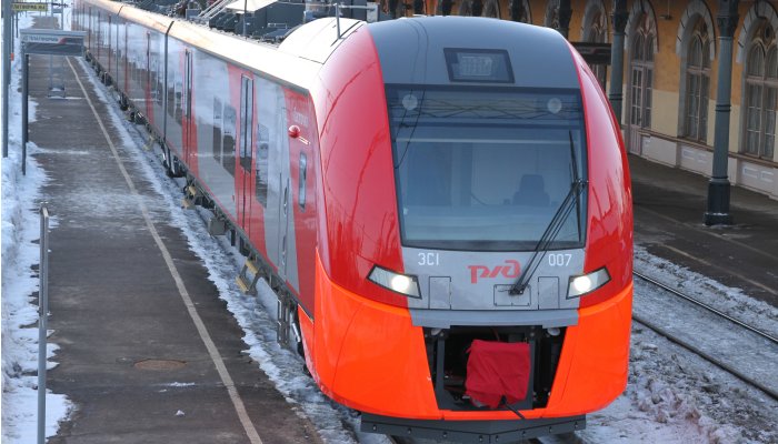 Новые скоростные электропоезда свяжут четыре свердловских направления