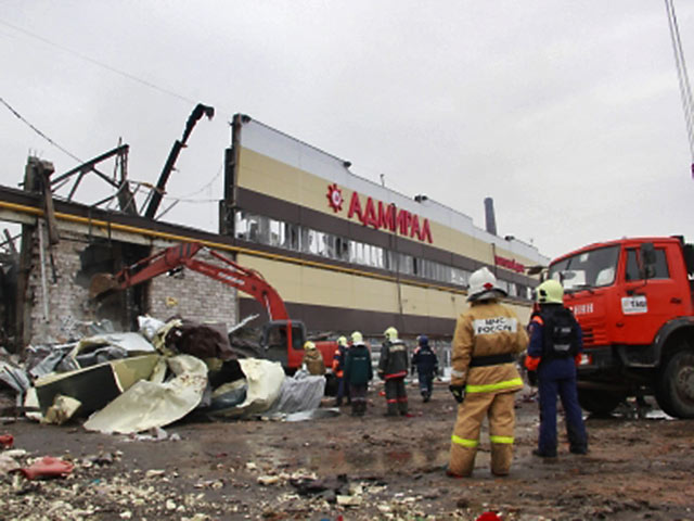 СК начал дело против владельца сгоревшего ТЦ "Адмирал" - миллиардера Алексея Семина