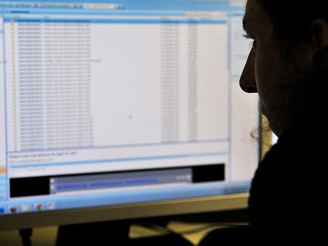 В Госдуме решили окончательно приравнять блоггеров к журналистам