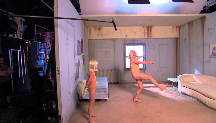 Chandelier sia скачать клип Chandelier sia скачать клип