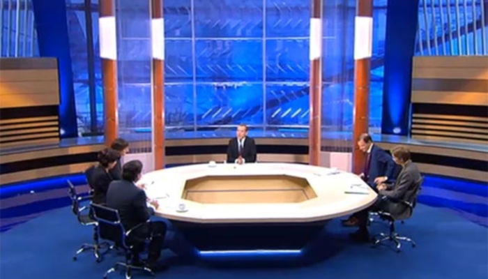 Медведев в прямом эфире ответит на вопросы тележурналистов