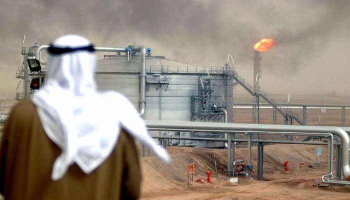 Глава Минэнерго обвинил Саудовскую Аравию в дестабилизации рынка нефти