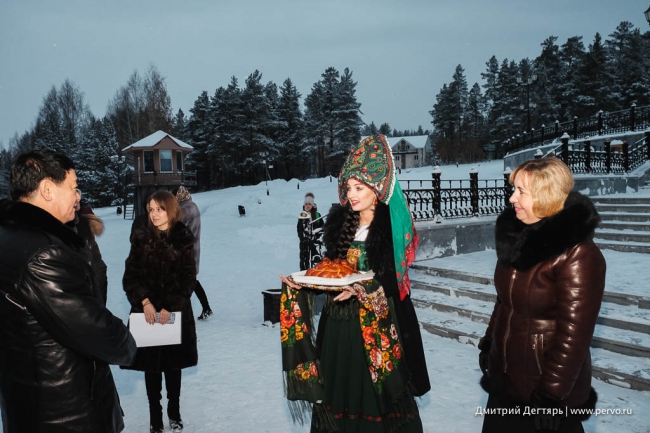 Первоуральск вновь посетила делегация КНР Первоуральск вновь посетила делегация КНР