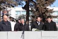 Министр энергетики и ЖКХ принял парад коммунальной техники в Первоуральске Министр энергетики и ЖКХ принял парад коммунальной техники в Первоуральске