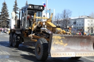 Министр энергетики и ЖКХ принял парад коммунальной техники в Первоуральске Министр энергетики и ЖКХ принял парад коммунальной техники в Первоуральске