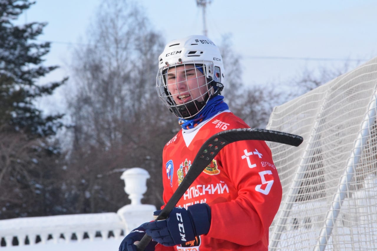 В хоккейном клубе «СКА-Уральский трубник» продолжается ротация игроков