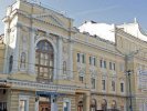 Молодежный театр горит в центре Москвы