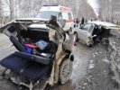На Динасовском шоссе иномарку разорвало на две части
