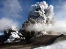 В Исландии началось извержение самого активного вулкана, авиасообщение не пострадает