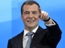 Эксперты вычислили, пойдет ли Медведев в президенты, на фоне задевшего его скандала в Сети