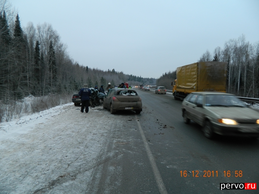 Дтп пермь екатеринбург трасса. Пермь екатеринбург 292км. Федеральная трасса пермь екатеринбург. Дтп на трассе пермь екатеринбург. Что происходит на трассе екатеринбург пермь.