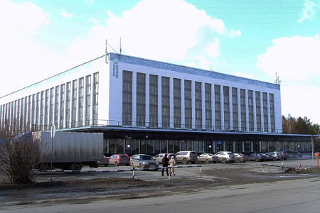 В Первоуральске вновь закрыт ледовый дворец