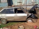Под Екатеринбургом машина врезалась в фонарь, погибли трое, сгорел дом