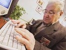 Пенсионеры Первоуральска могут подать заявку на обучение работе на компьютере