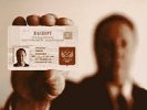 В 2016 году россияне получат электронные паспорта